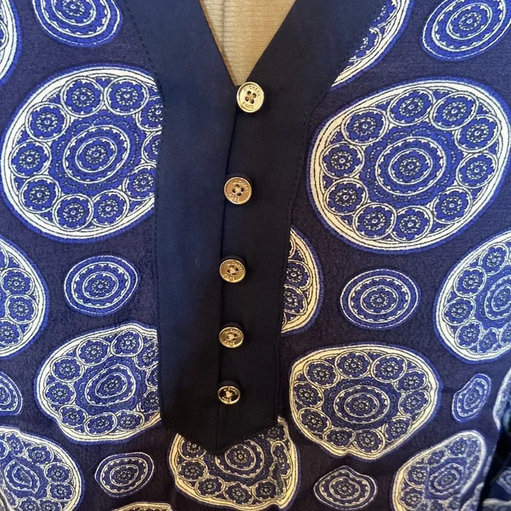 Micheal Kors top size small